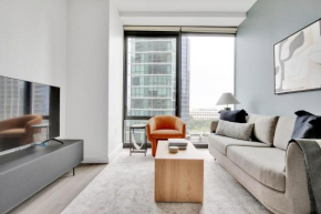 S Loop 2BR w Pool Gym Spa nr Grant Park CHI-740